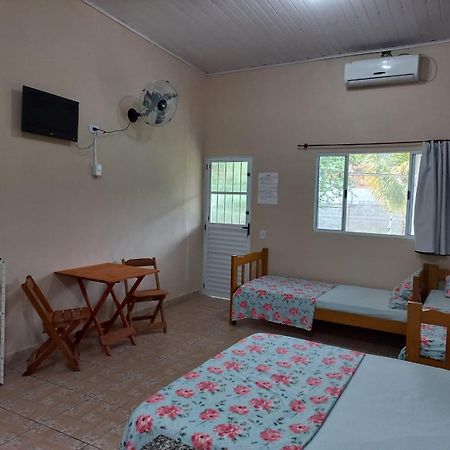 Locacao P Final De Semana Mourada Terrea Hotel คารากัวตาตูบา ภายนอก รูปภาพ