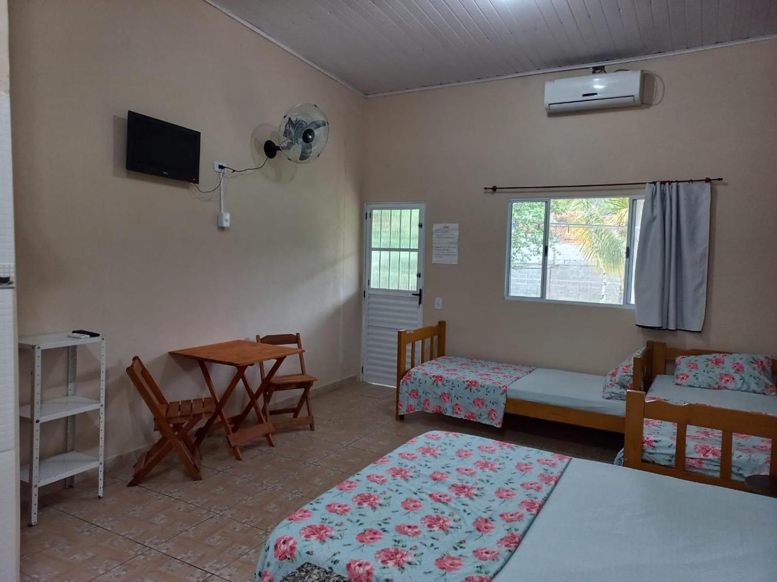 Locacao P Final De Semana Mourada Terrea Hotel คารากัวตาตูบา ภายนอก รูปภาพ