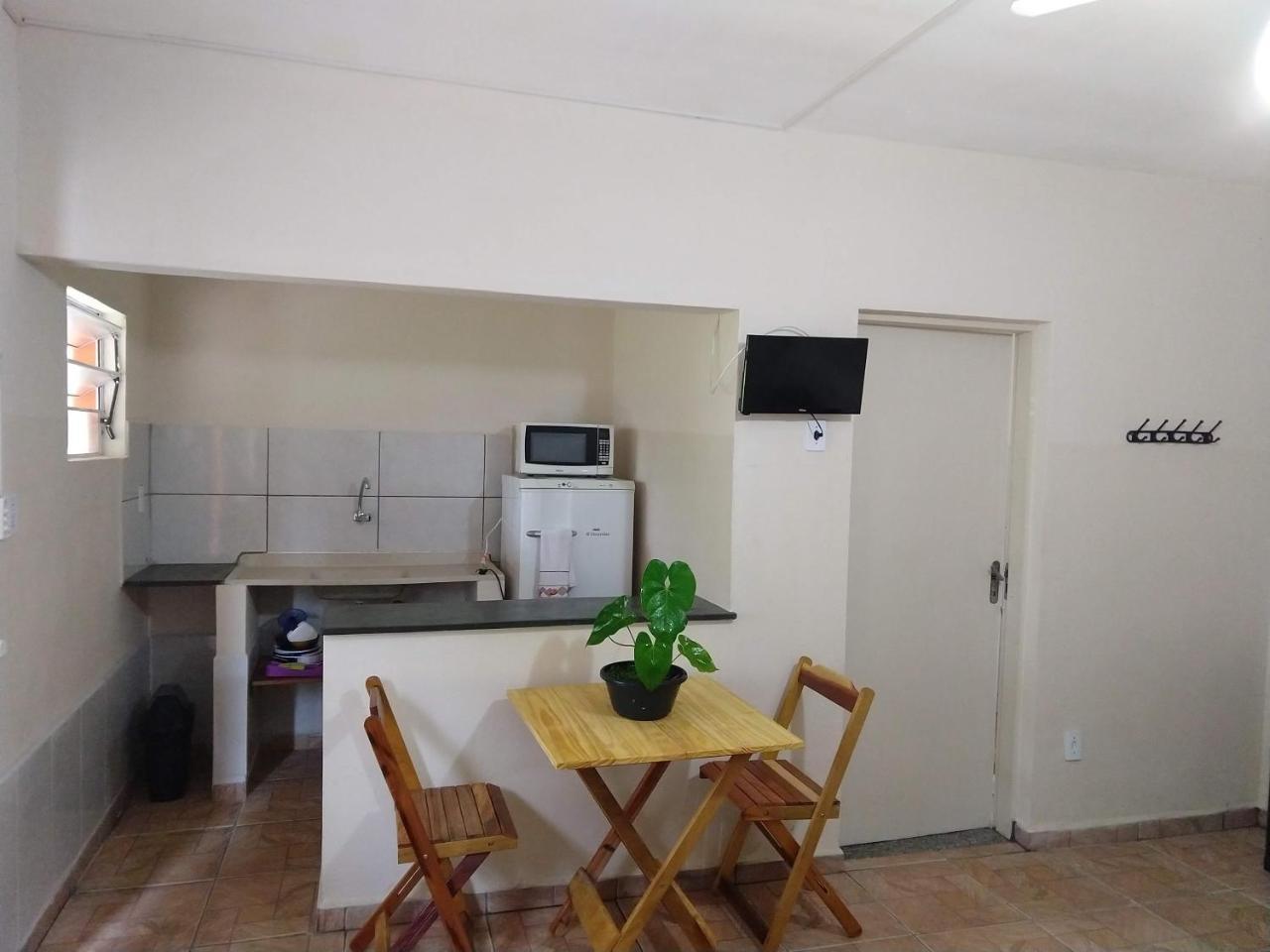 Locacao P Final De Semana Mourada Terrea Hotel คารากัวตาตูบา ภายนอก รูปภาพ